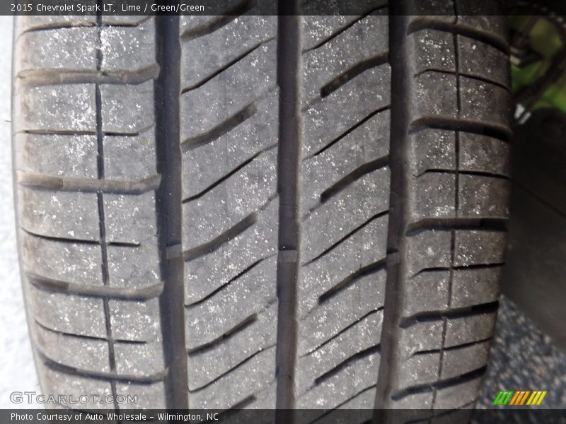 Lime / Green/Green 2015 Chevrolet Spark LT