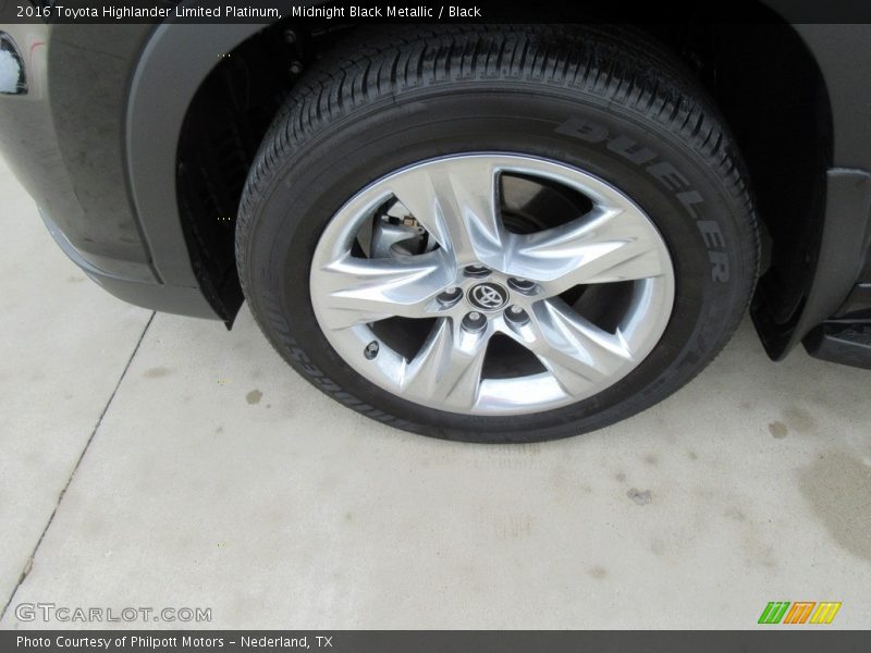Midnight Black Metallic / Black 2016 Toyota Highlander Limited Platinum