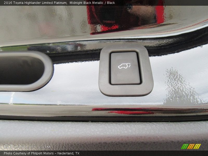 Midnight Black Metallic / Black 2016 Toyota Highlander Limited Platinum