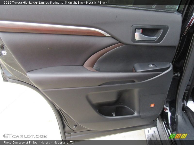Midnight Black Metallic / Black 2016 Toyota Highlander Limited Platinum