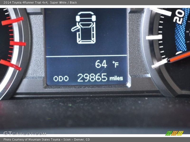 Super White / Black 2014 Toyota 4Runner Trail 4x4