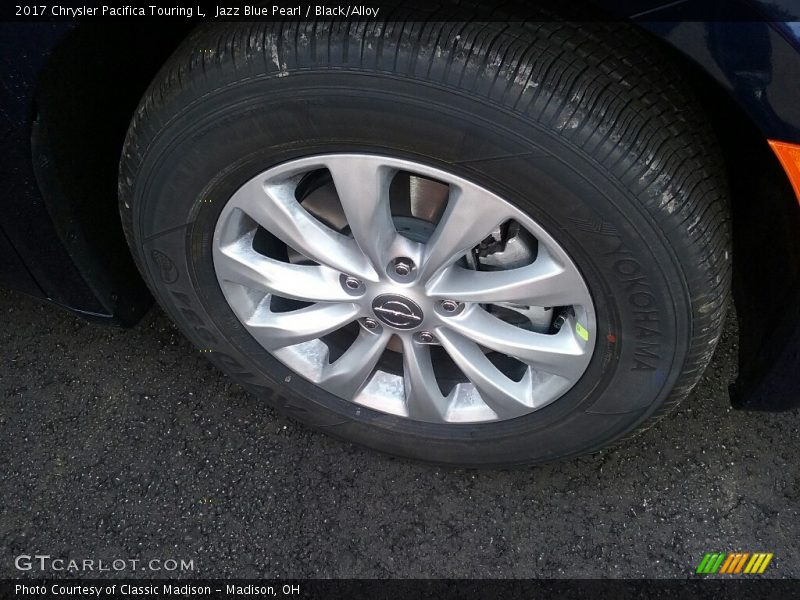 Jazz Blue Pearl / Black/Alloy 2017 Chrysler Pacifica Touring L