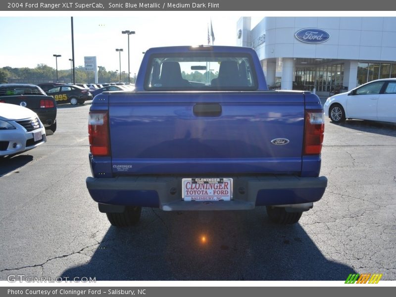 Sonic Blue Metallic / Medium Dark Flint 2004 Ford Ranger XLT SuperCab