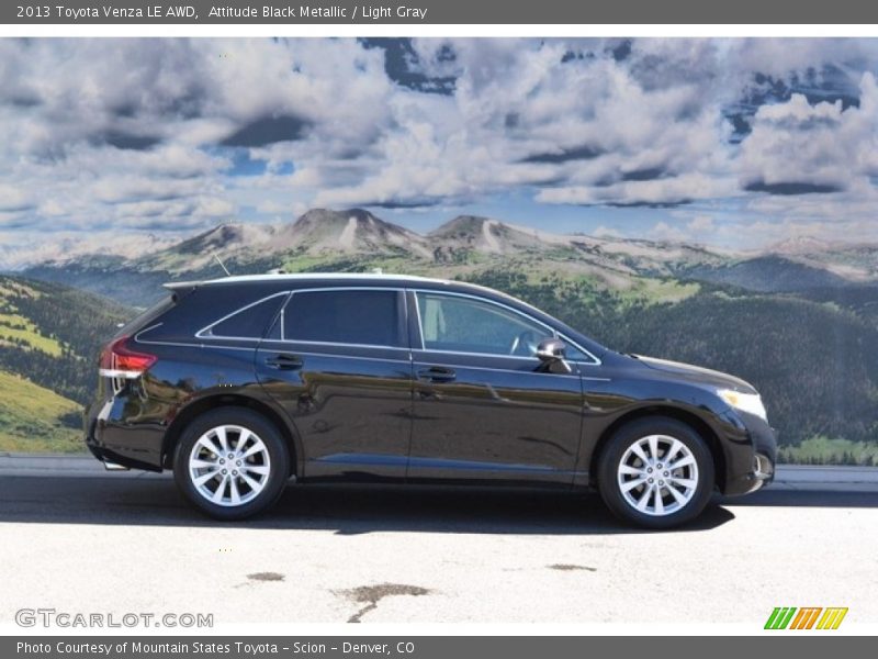 Attitude Black Metallic / Light Gray 2013 Toyota Venza LE AWD