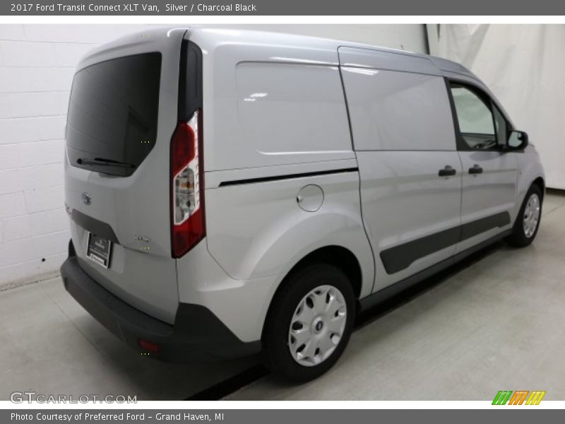 Silver / Charcoal Black 2017 Ford Transit Connect XLT Van