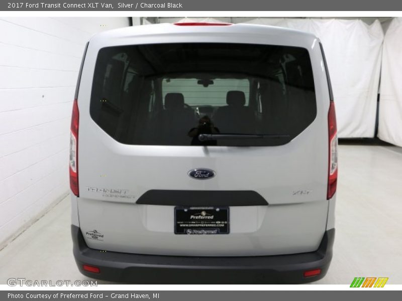 Silver / Charcoal Black 2017 Ford Transit Connect XLT Van