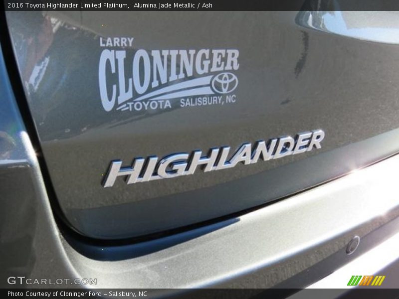 Alumina Jade Metallic / Ash 2016 Toyota Highlander Limited Platinum
