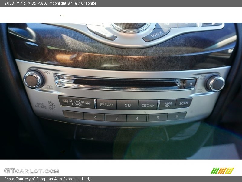 Moonlight White / Graphite 2013 Infiniti JX 35 AWD