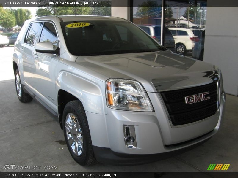 Quicksilver Metallic / Jet Black 2010 GMC Terrain SLE