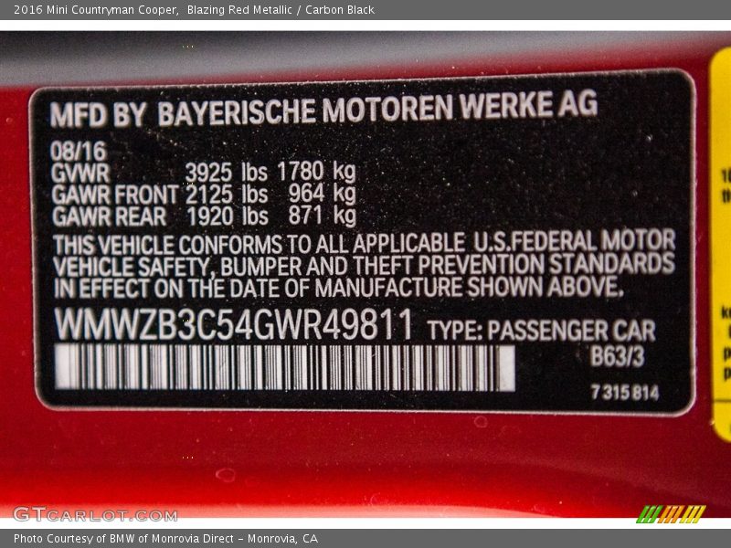 Blazing Red Metallic / Carbon Black 2016 Mini Countryman Cooper