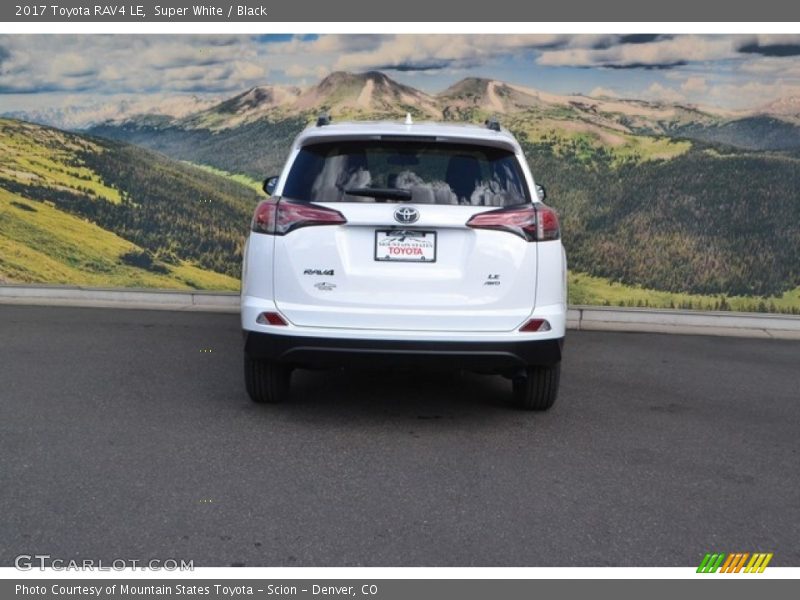 Super White / Black 2017 Toyota RAV4 LE