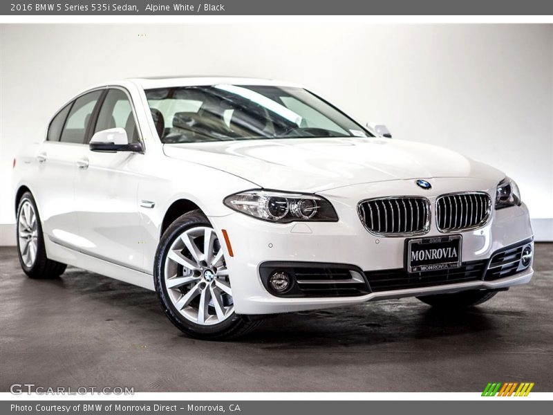 Alpine White / Black 2016 BMW 5 Series 535i Sedan