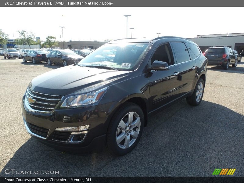 Tungsten Metallic / Ebony 2017 Chevrolet Traverse LT AWD