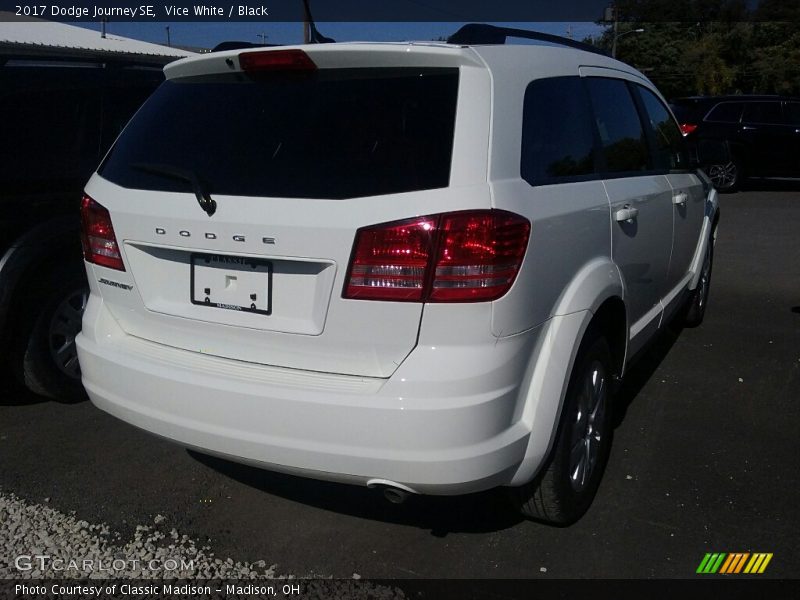 Vice White / Black 2017 Dodge Journey SE