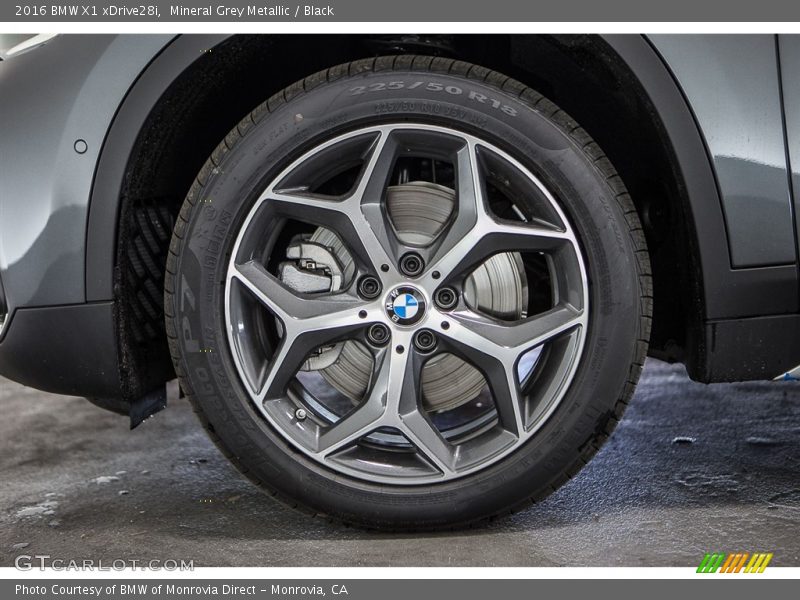 Mineral Grey Metallic / Black 2016 BMW X1 xDrive28i