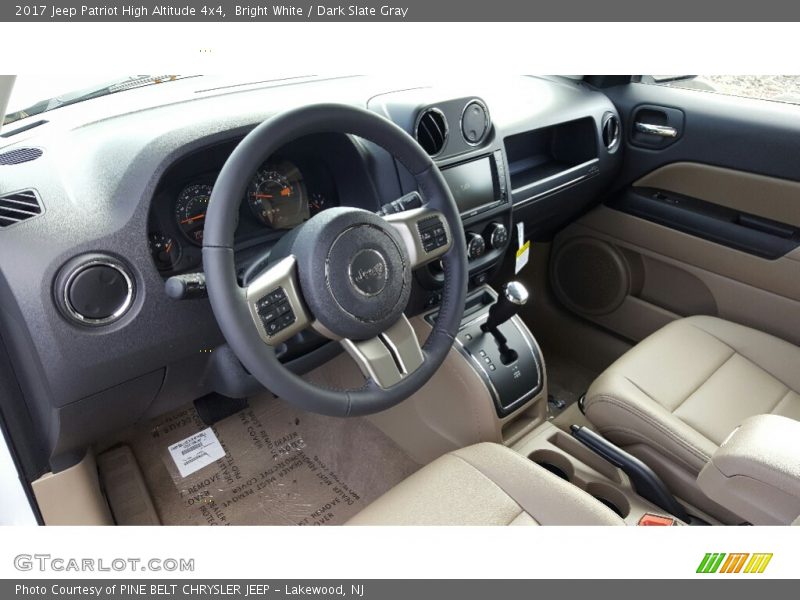 Bright White / Dark Slate Gray 2017 Jeep Patriot High Altitude 4x4