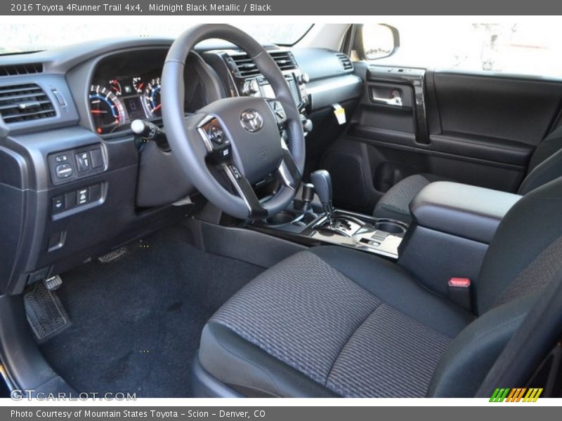 Midnight Black Metallic / Black 2016 Toyota 4Runner Trail 4x4