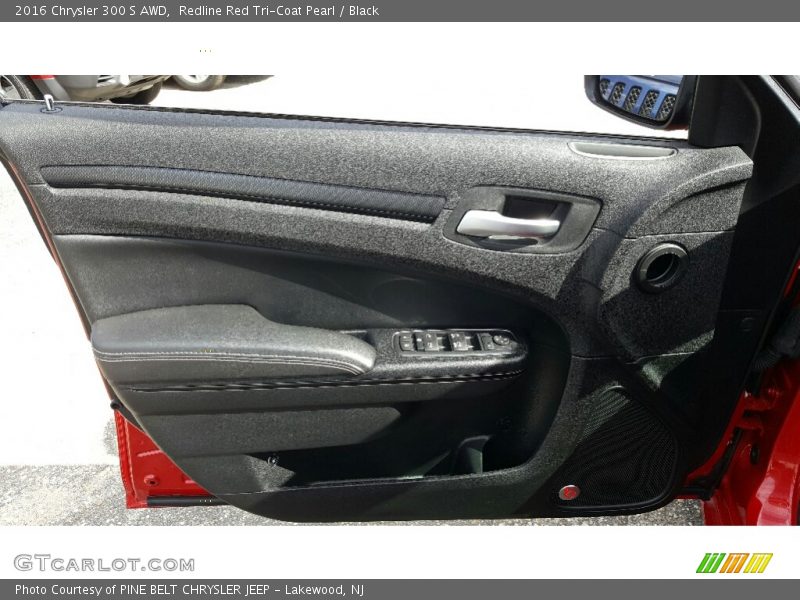 Redline Red Tri-Coat Pearl / Black 2016 Chrysler 300 S AWD