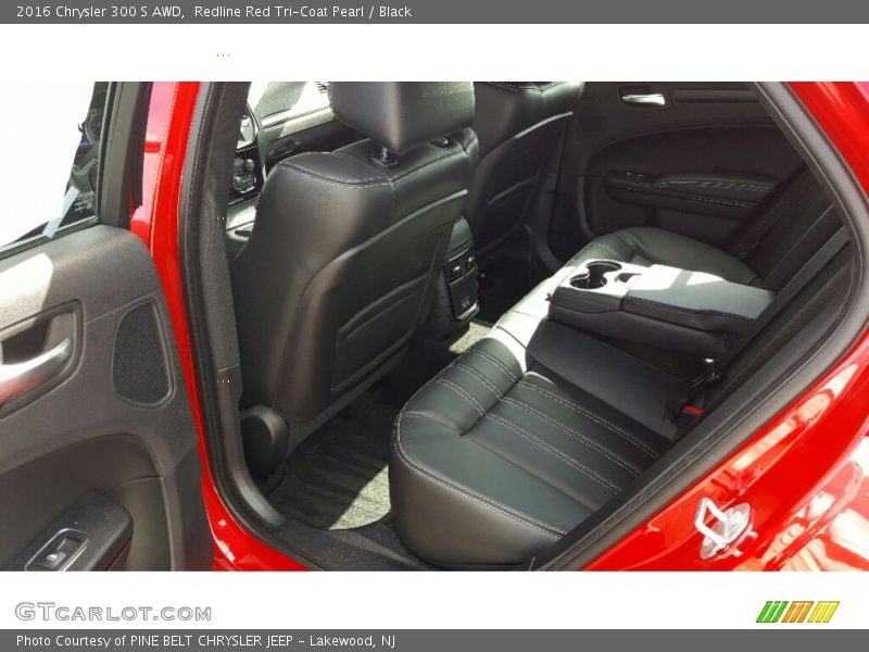 Redline Red Tri-Coat Pearl / Black 2016 Chrysler 300 S AWD