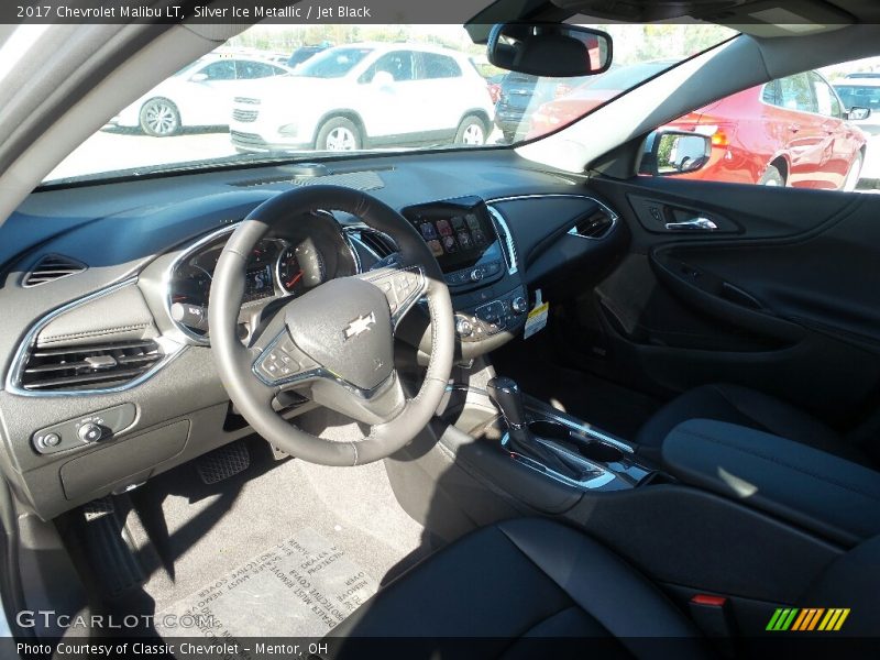 Silver Ice Metallic / Jet Black 2017 Chevrolet Malibu LT