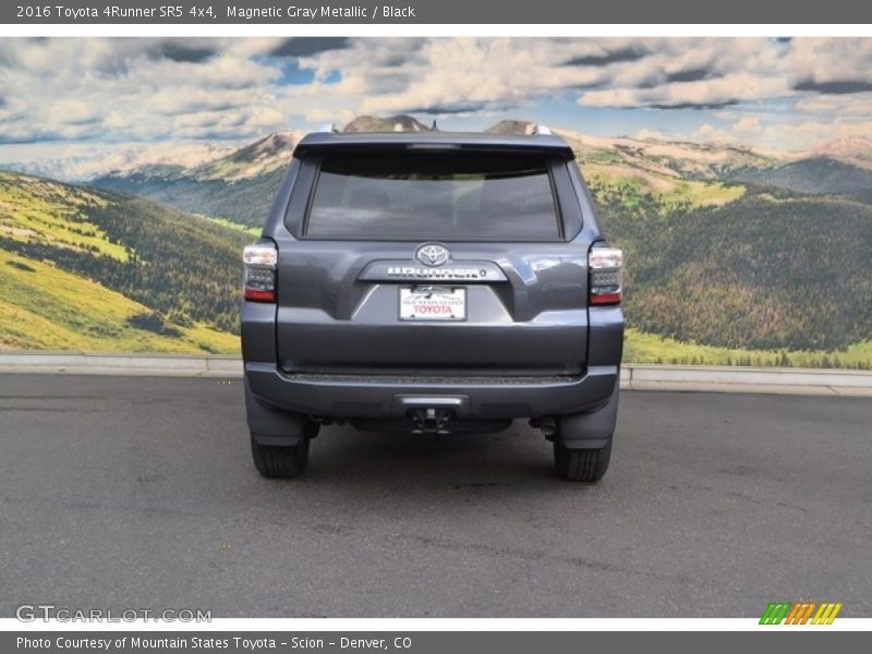 Magnetic Gray Metallic / Black 2016 Toyota 4Runner SR5 4x4