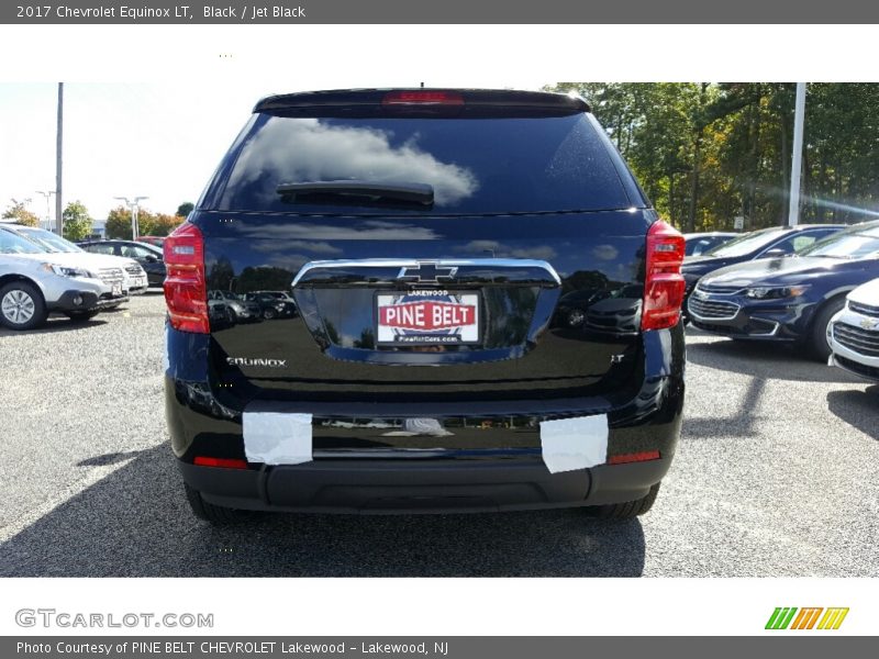 Black / Jet Black 2017 Chevrolet Equinox LT