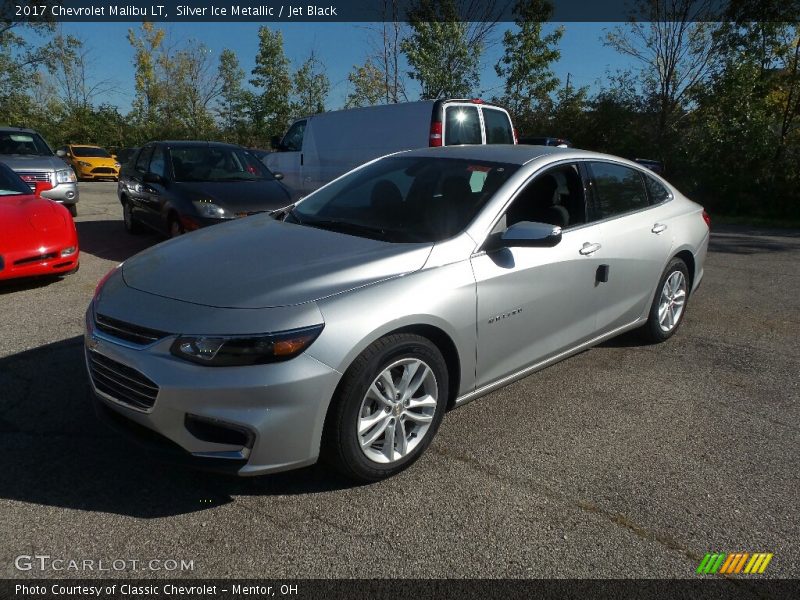 Silver Ice Metallic / Jet Black 2017 Chevrolet Malibu LT