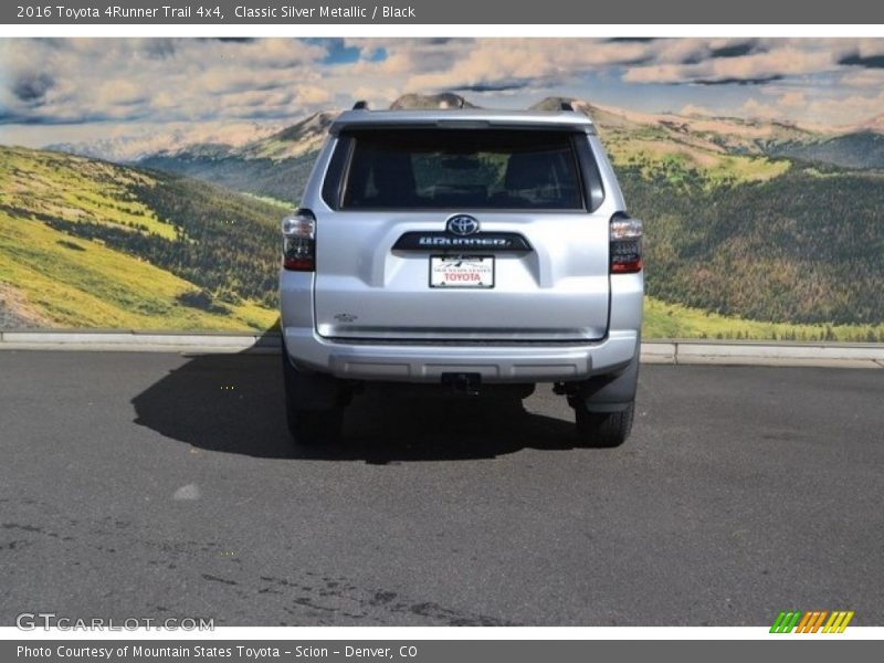 Classic Silver Metallic / Black 2016 Toyota 4Runner Trail 4x4