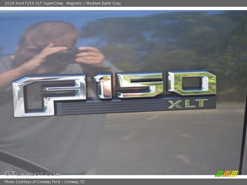 Magnetic / Medium Earth Gray 2016 Ford F150 XLT SuperCrew