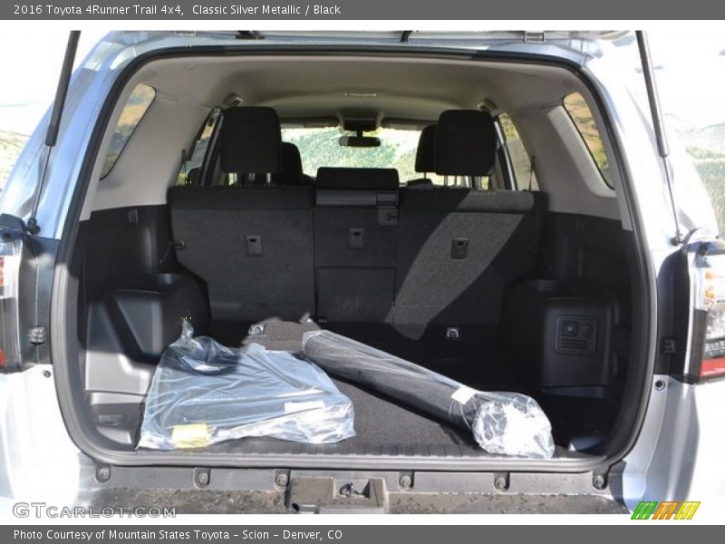 Classic Silver Metallic / Black 2016 Toyota 4Runner Trail 4x4