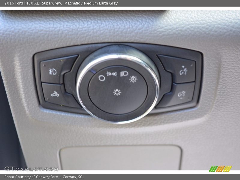 Magnetic / Medium Earth Gray 2016 Ford F150 XLT SuperCrew