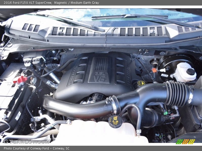 Magnetic / Medium Earth Gray 2016 Ford F150 XLT SuperCrew