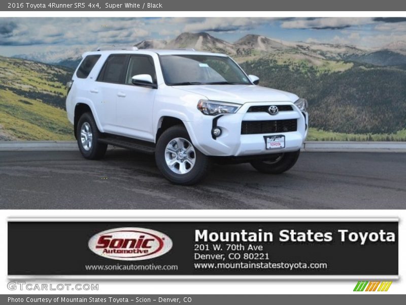 Super White / Black 2016 Toyota 4Runner SR5 4x4