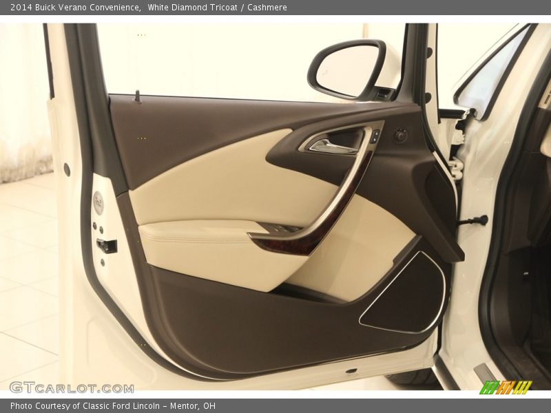 White Diamond Tricoat / Cashmere 2014 Buick Verano Convenience