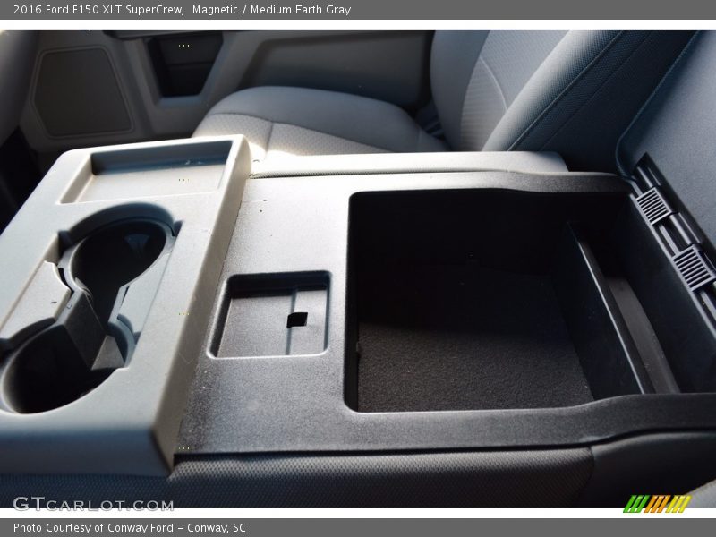 Magnetic / Medium Earth Gray 2016 Ford F150 XLT SuperCrew