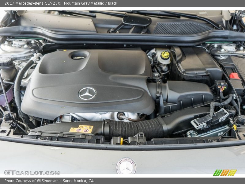 Mountain Grey Metallic / Black 2017 Mercedes-Benz GLA 250