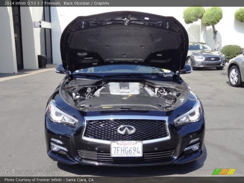 Black Obsidian / Graphite 2014 Infiniti Q 50 3.7 Premium