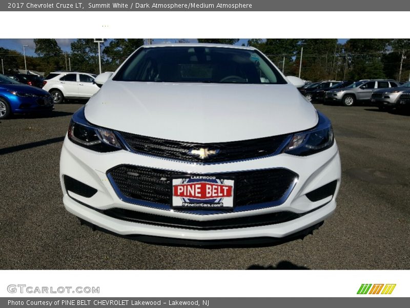 Summit White / Dark Atmosphere/Medium Atmosphere 2017 Chevrolet Cruze LT