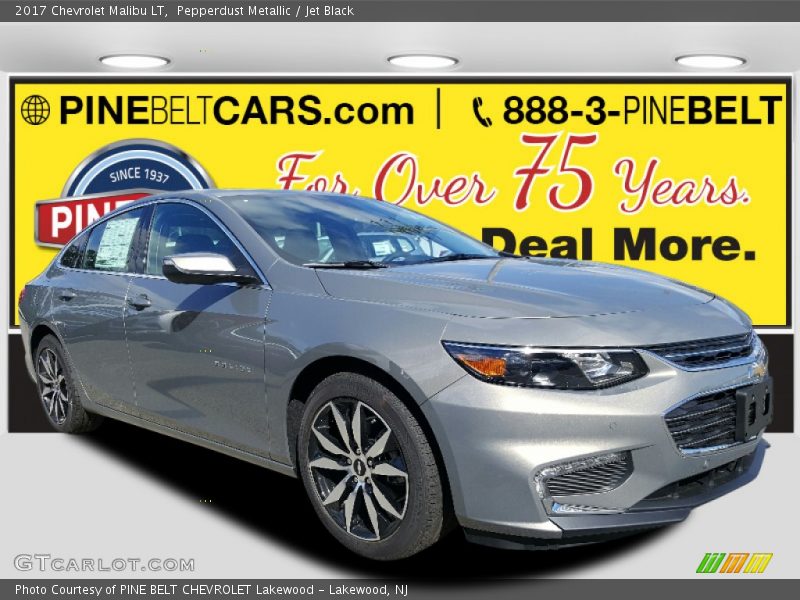Pepperdust Metallic / Jet Black 2017 Chevrolet Malibu LT