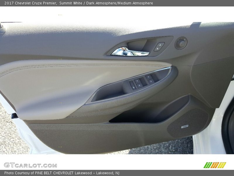 Summit White / Dark Atmosphere/Medium Atmosphere 2017 Chevrolet Cruze Premier