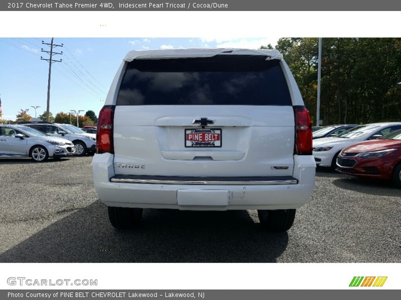 Iridescent Pearl Tricoat / Cocoa/Dune 2017 Chevrolet Tahoe Premier 4WD