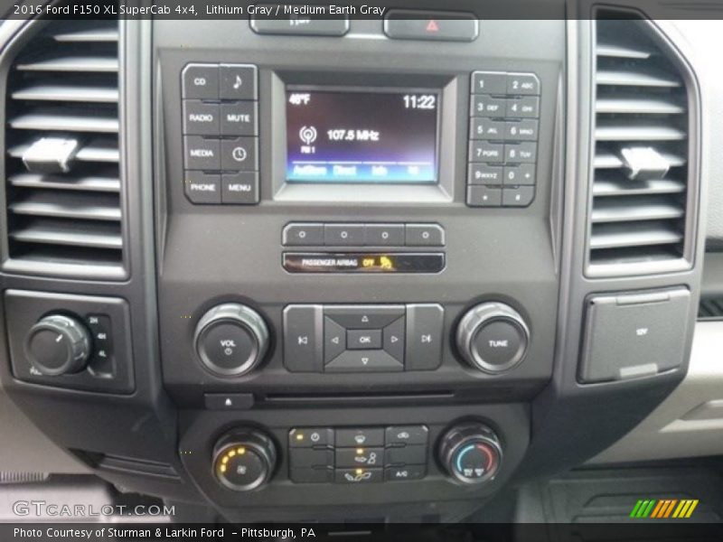Lithium Gray / Medium Earth Gray 2016 Ford F150 XL SuperCab 4x4