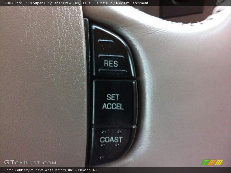 True Blue Metallic / Medium Parchment 2004 Ford F250 Super Duty Lariat Crew Cab