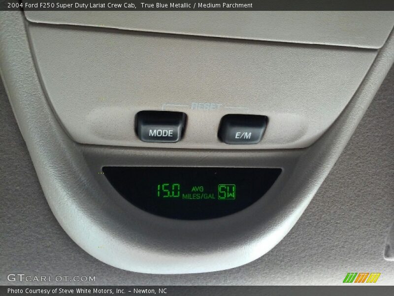 True Blue Metallic / Medium Parchment 2004 Ford F250 Super Duty Lariat Crew Cab