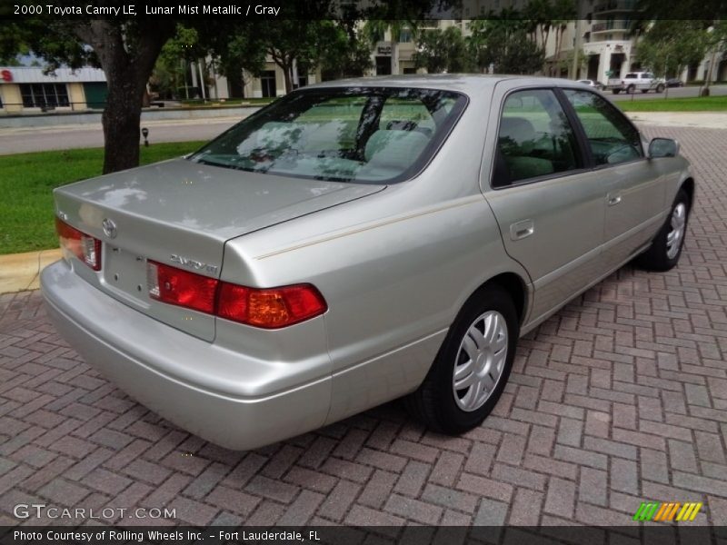 Lunar Mist Metallic / Gray 2000 Toyota Camry LE