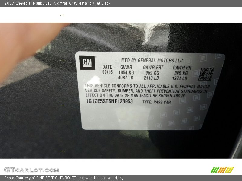 Nightfall Gray Metallic / Jet Black 2017 Chevrolet Malibu LT