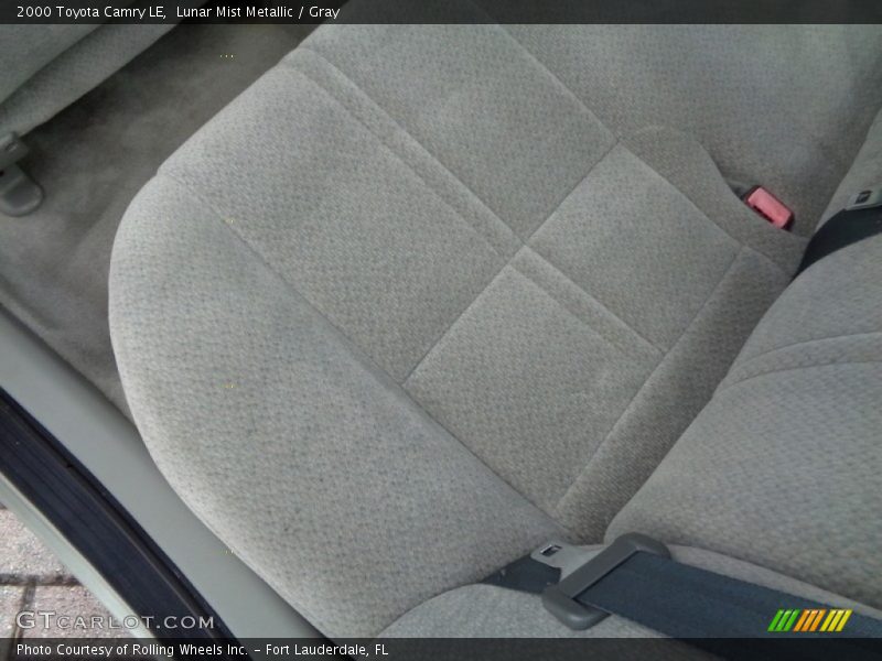 Lunar Mist Metallic / Gray 2000 Toyota Camry LE