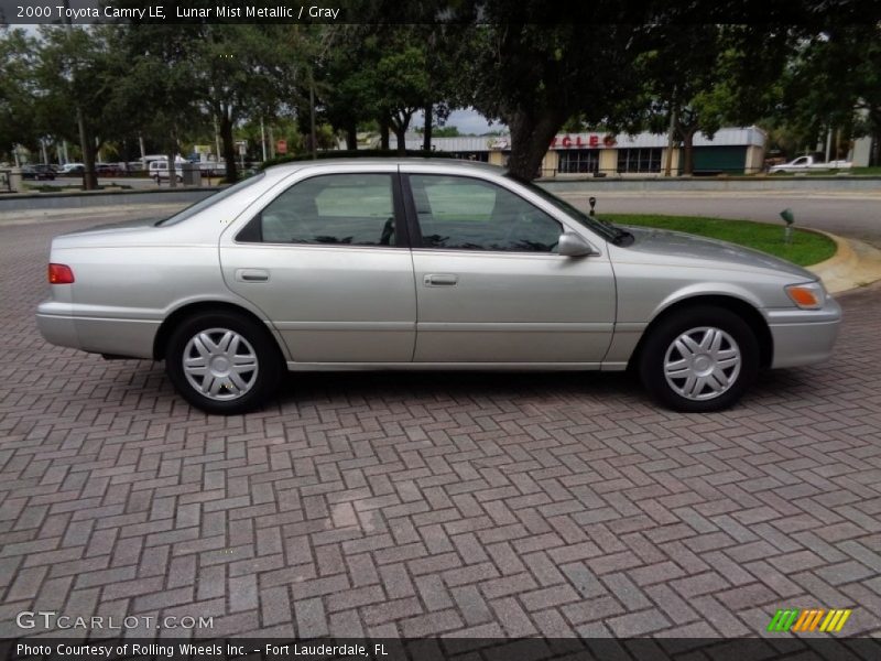 Lunar Mist Metallic / Gray 2000 Toyota Camry LE