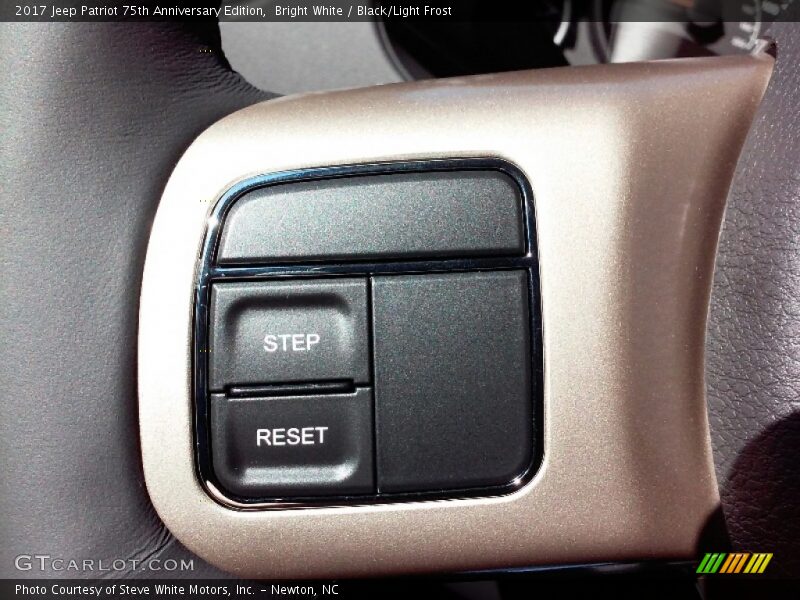 Bright White / Black/Light Frost 2017 Jeep Patriot 75th Anniversary Edition