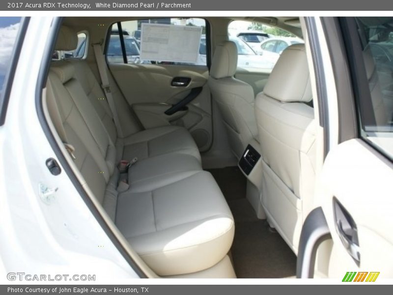 White Diamond Pearl / Parchment 2017 Acura RDX Technology